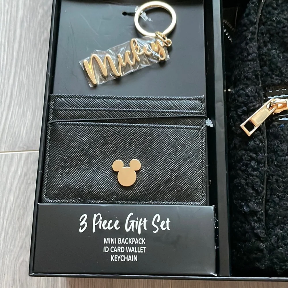 Disney Mickey Mouse Set ✨